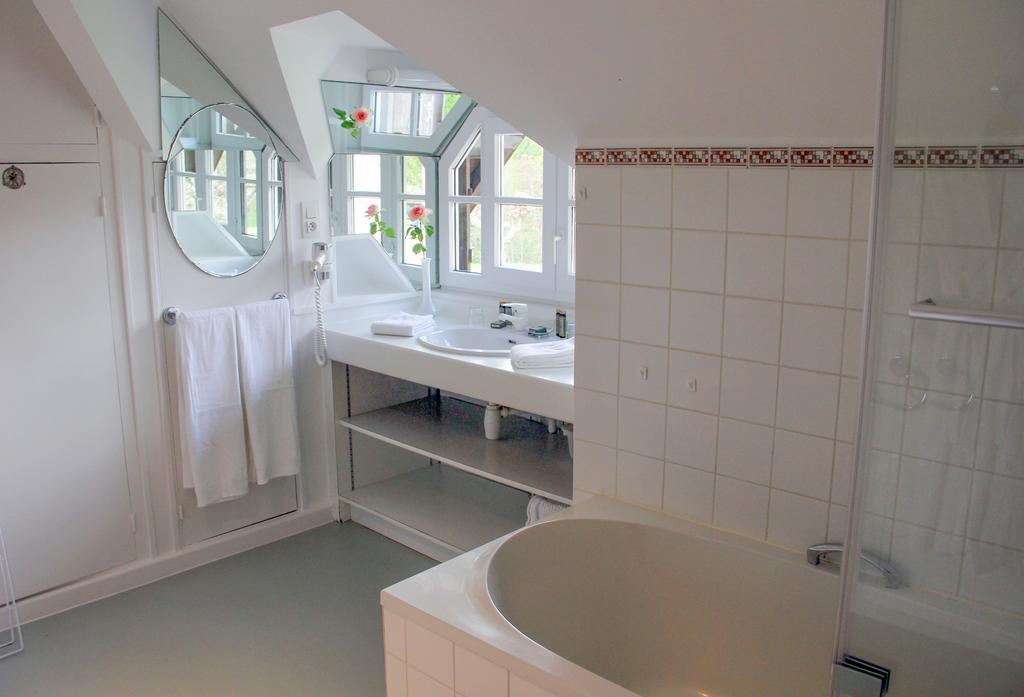 Maison D'Hotes L'Escale Bains-les-Bains Eksteriør bilde
