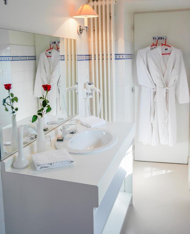 Maison D'Hotes L'Escale Bains-les-Bains Eksteriør bilde